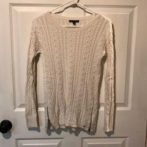 American Eagle Sweater With Zipper Accents